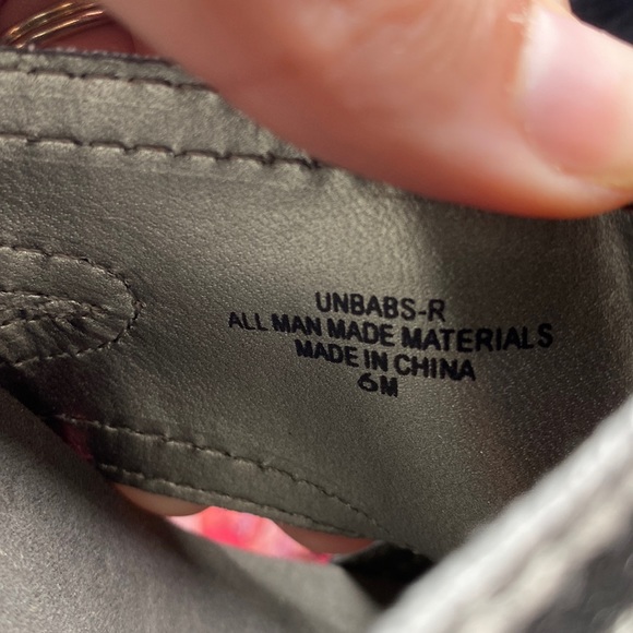 Unisa Babs Slip On Sandals Wedges Silver Womens Size 6 M - Picture 7 of 16